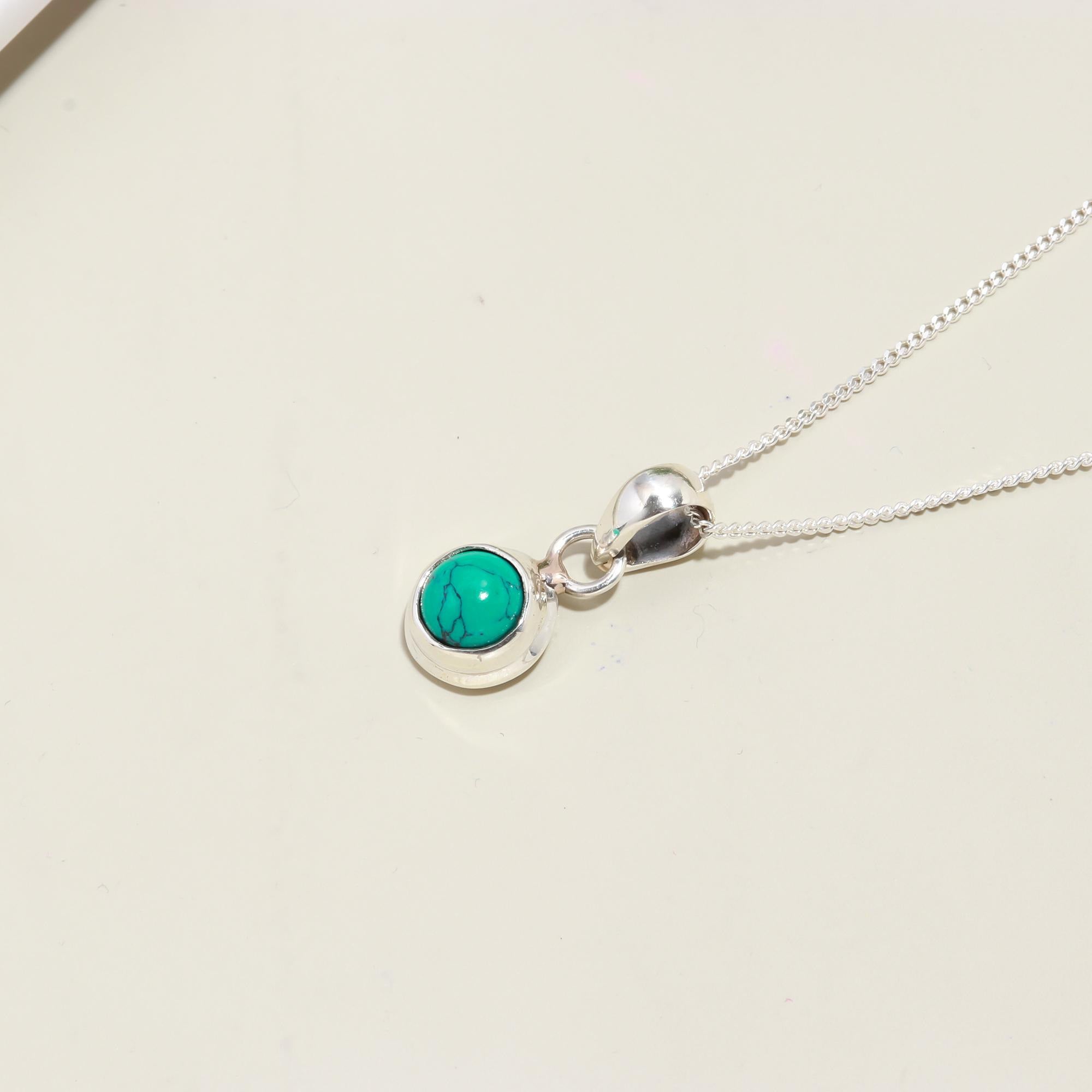 Tourquoise Silver Pendant.